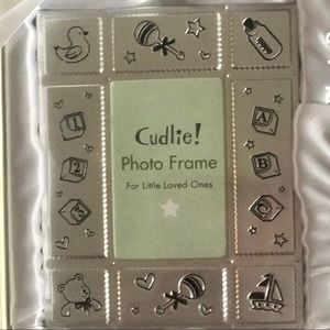 Cudlie Vintage silver frame with baby first tooth and curl keepsake collection